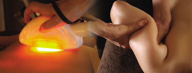 �f�R���e�E��̘r���`�W���P�A